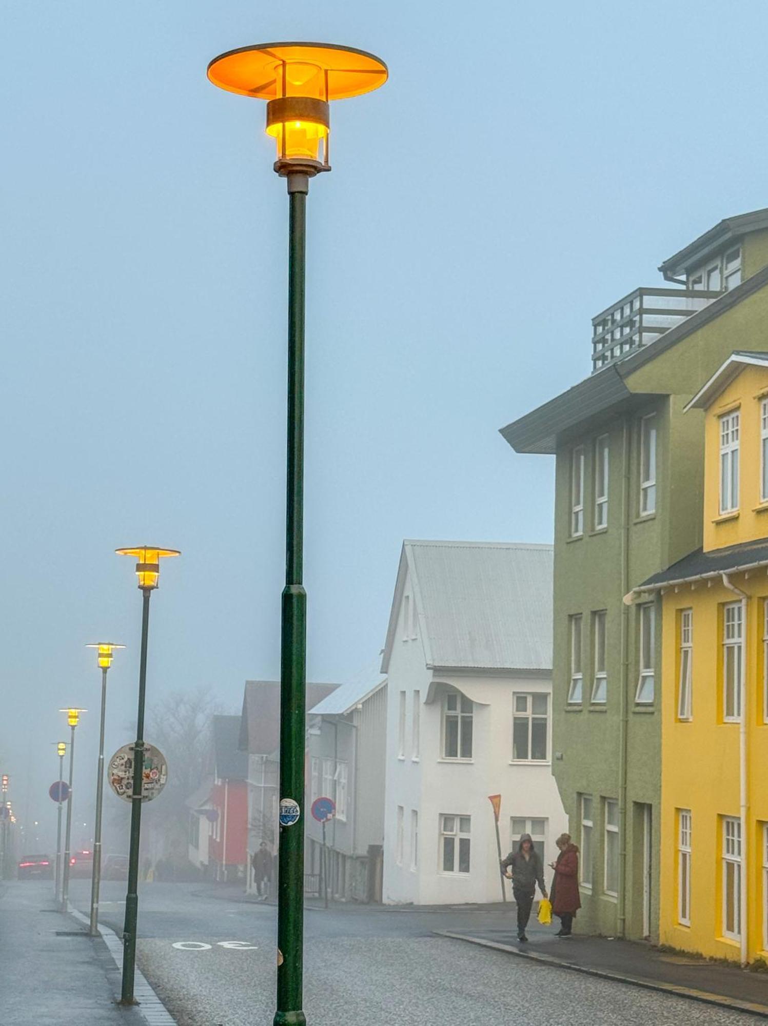 Enjoy Reykjavik Yellow Door Apartment Exteriör bild